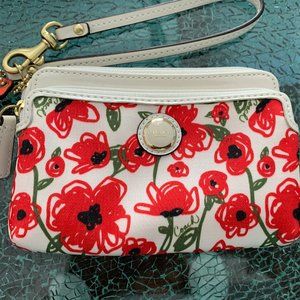 Coach Poppy Flower Double Zip Wristlet